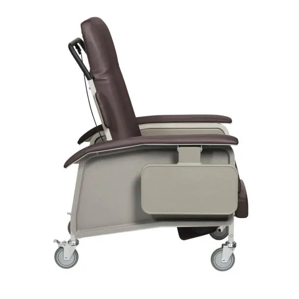 Clinical Care Geri Chair Recliner - Home Health Store Inc
