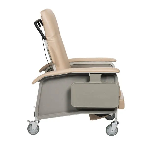 Clinical Care Geri Chair Recliner - Home Health Store Inc
