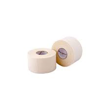 JNJ 5188 CS/32 COACH POROUS ATHELETIC TAPE 1.5IN X 15 YDS, BREATHABLE