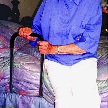 MTS 501 EA/1 BED RAIL.COMES W/ 20INX28IN BED BOARD. HANDLE WIDTH 9IN.HEIGHT 20.5IN,WEIGHT CAP.250LBS