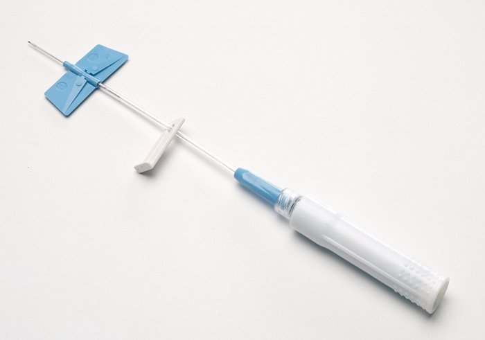 Vialon Saf-T Intima Iv Catheter System, Infusion Set, 22g X 0.75in - Box Of 25 - Home Health Store Inc