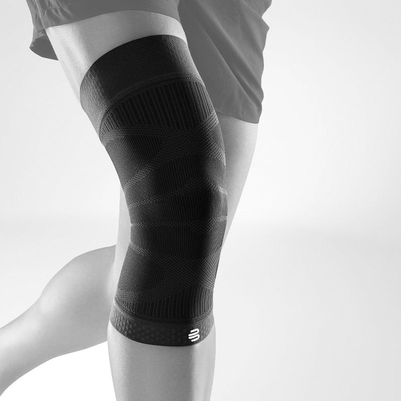 Bauerfeind Sports Compression Knee Sleeve 20-30mmHg