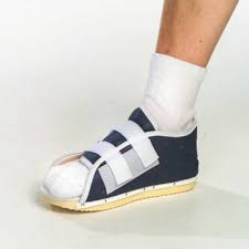 DJO 00161102400 EA/1 POST-OP SHOES,PADDED,WOMENS SMALL