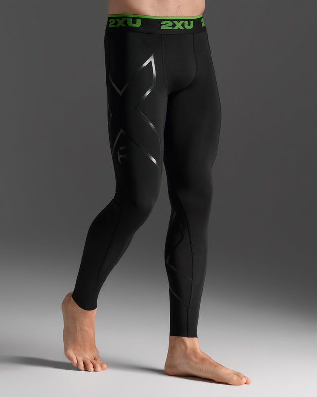 2XU Refresh Recovery Compression Tight