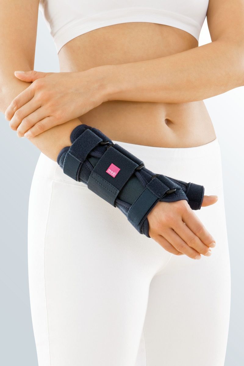 Medi Manumed T Wrist and Thumb Brace