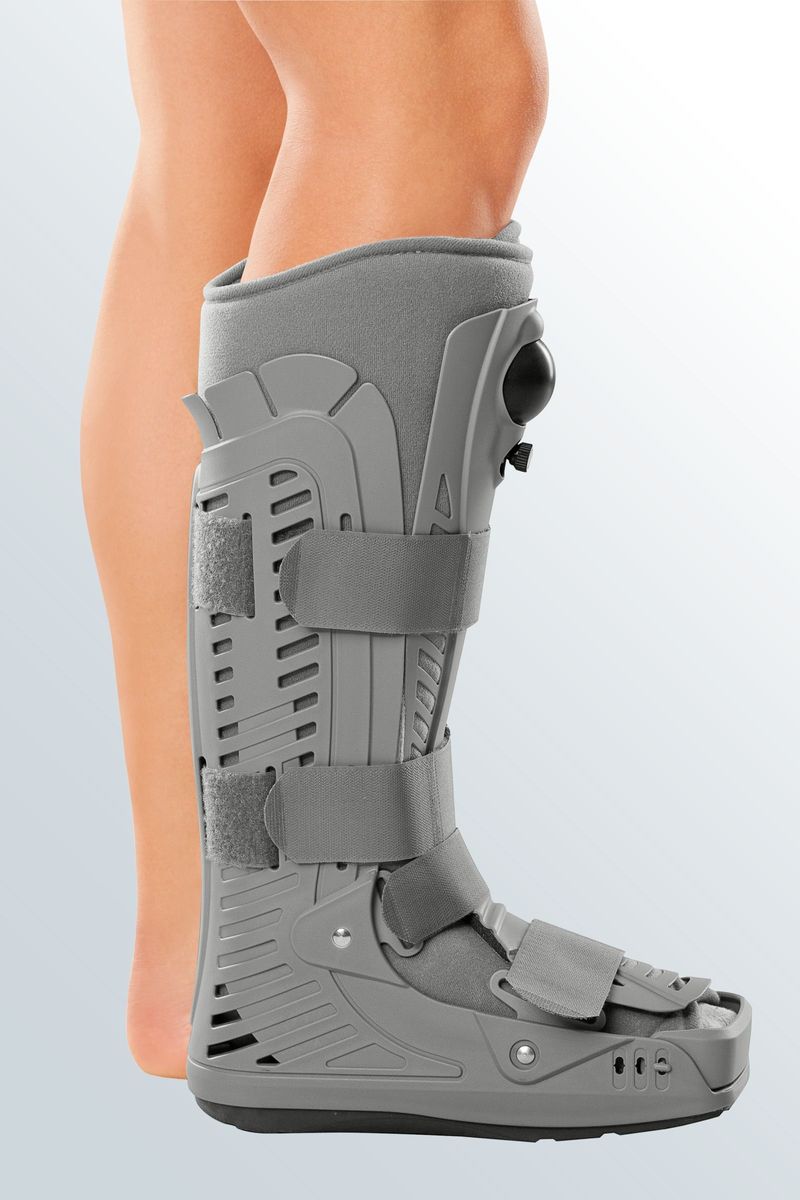 Medi Protect.CAT Walket Boot Tall