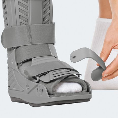 Medi Protect.CAT Walket Boot Tall